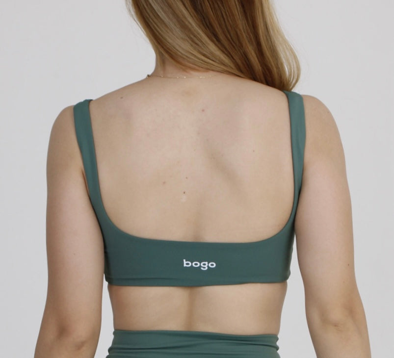 TOP JADE GREEN