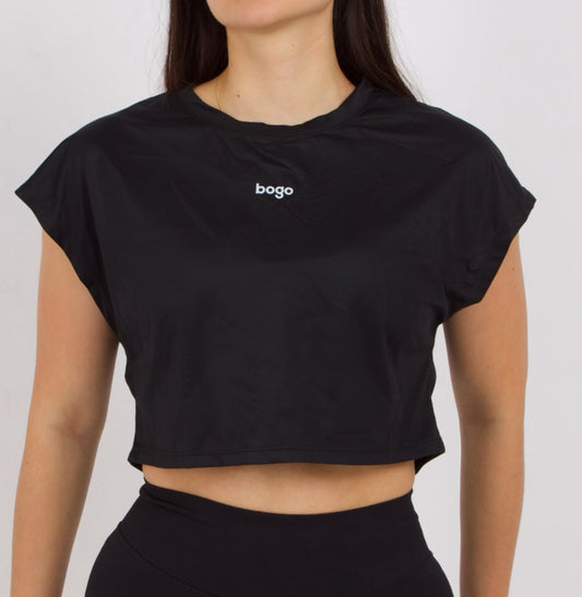 BLACK T-SHIRT