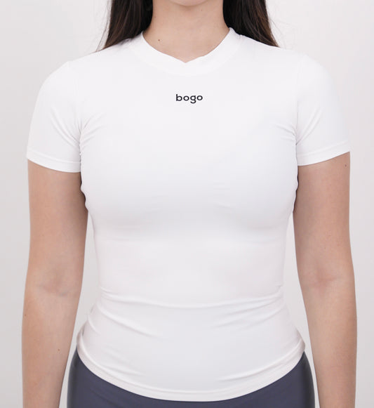 WHITE T-SHIRT