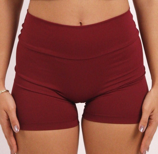 WINE CHERRY SHORT