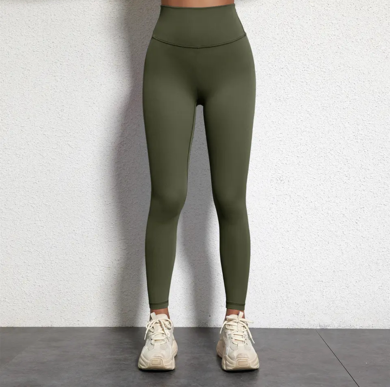 Basic ll Military green